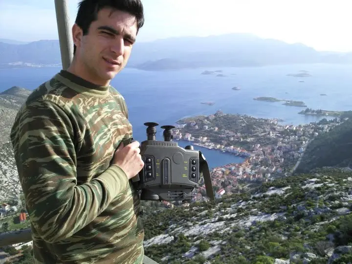 Κατά τη στρατιωτική θητεία με θέα το Καστελόριζο